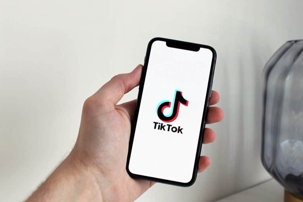 Contenus TikTok adulte iOS : guide facile et rapide